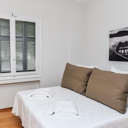 Warm Apartment At Exarchia 1 Bed 2 Pers Athens Exterior photo