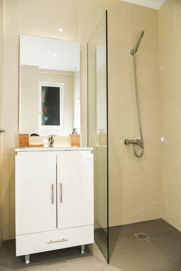 Warm Apartment At Exarchia 1 Bed 2 Pers Athens Exterior photo
