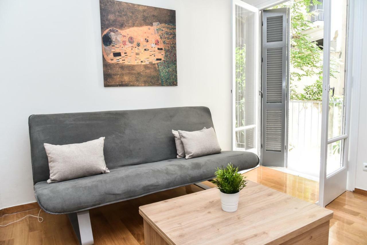 Warm Apartment At Exarchia 1 Bed 2 Pers Athens Exterior photo